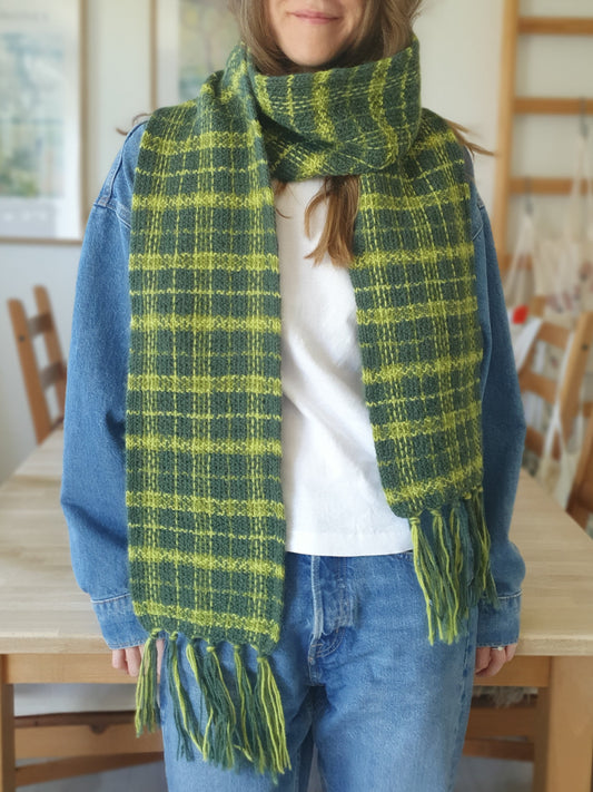 Isla Scarf