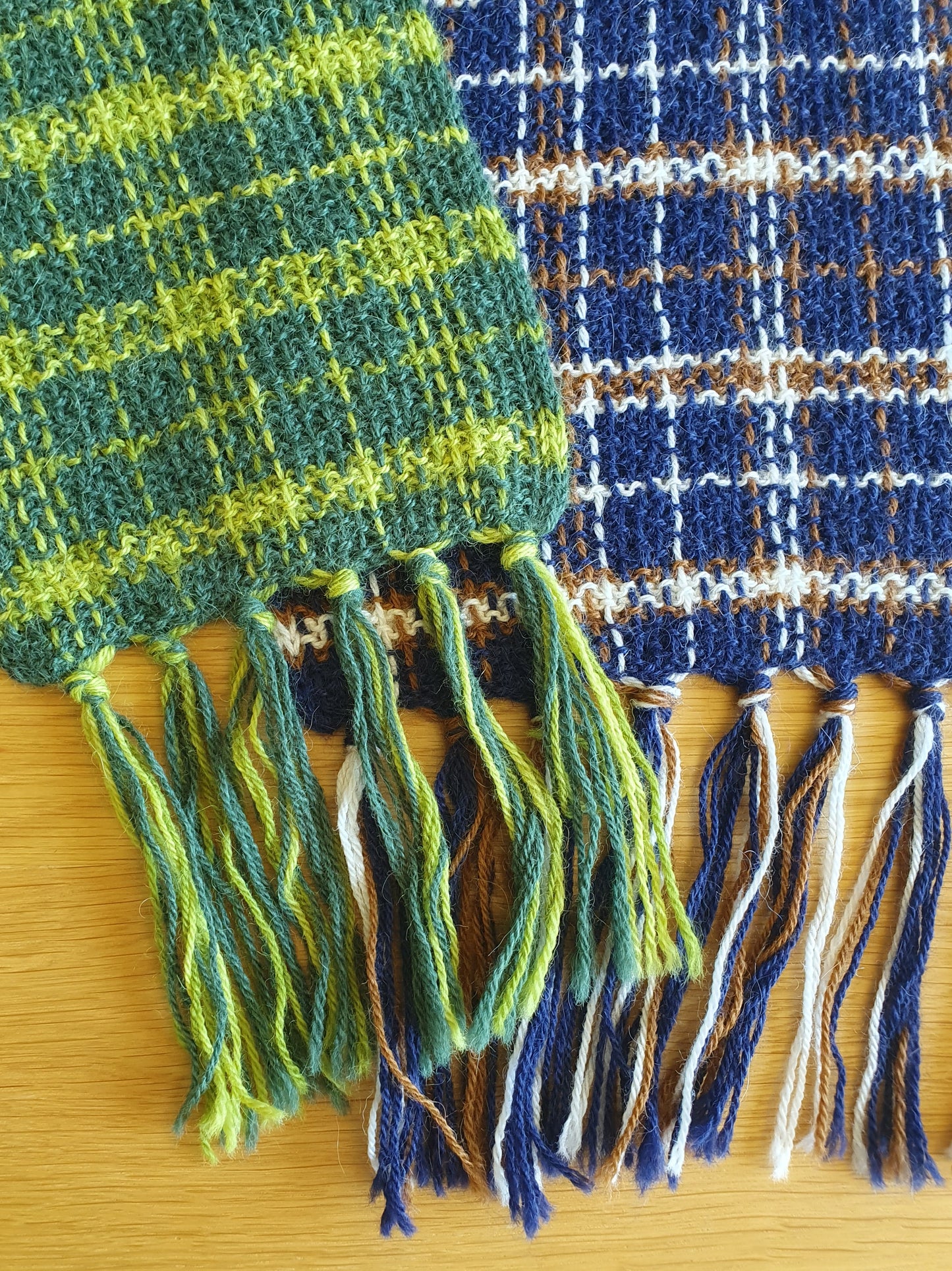 Isla Scarf