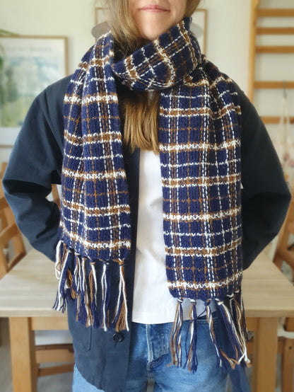 Isla Scarf